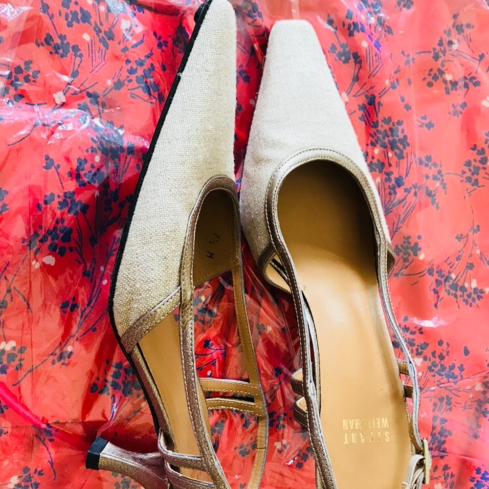 Stuart Weitzman Kitten Heels - image 1